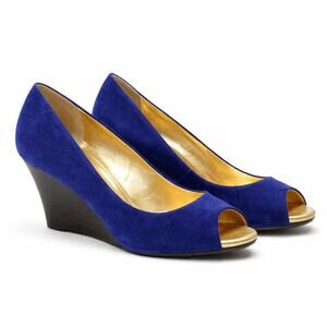 Lilly Pulitzer Resort Chic Wedge in Bomber Blue Suede Peep Toe Sz 9 Gold Insole